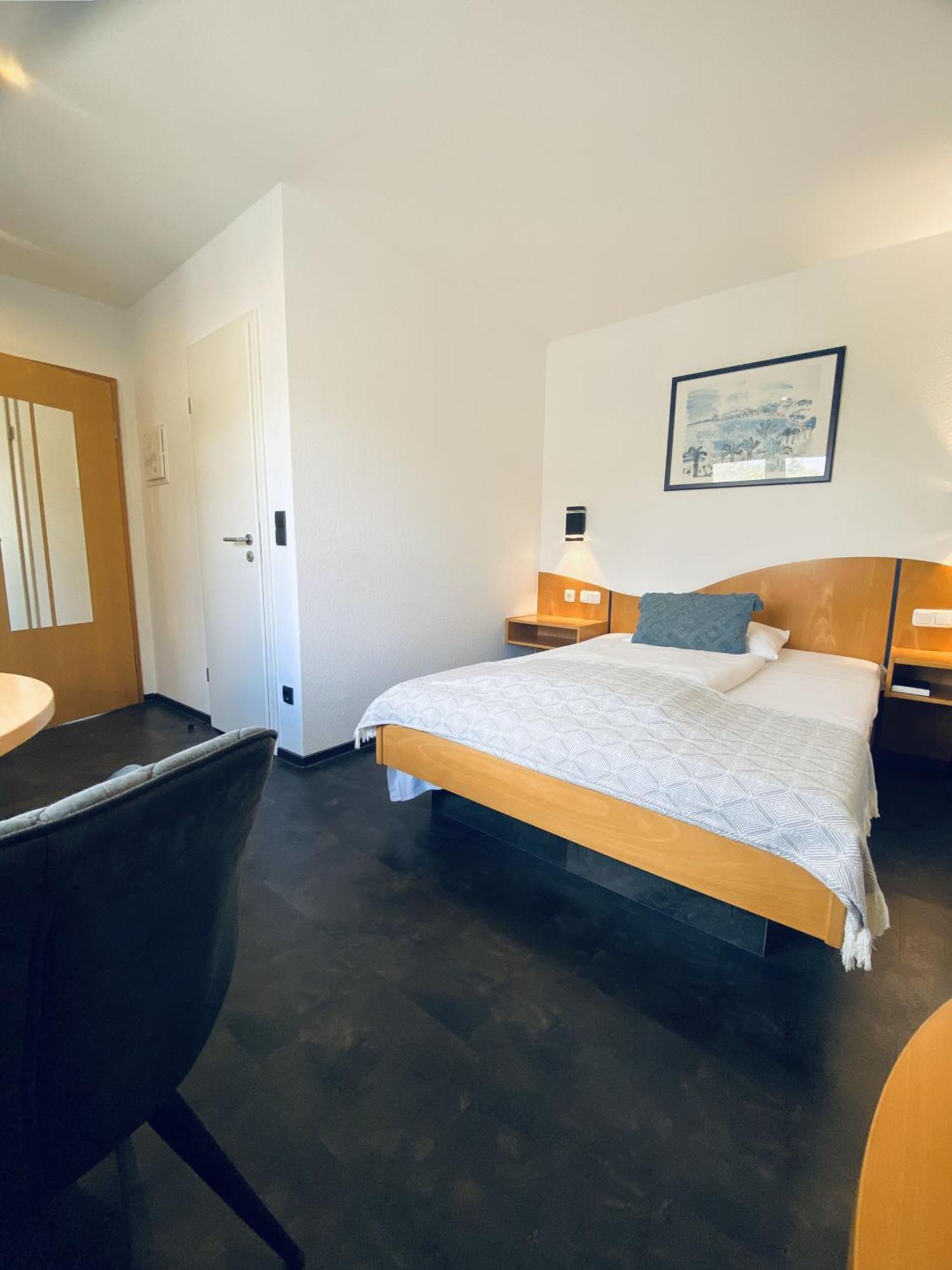 Berghotel Kristall อิดาร์-โอเบอร์ชไตน์ ภายนอก รูปภาพ